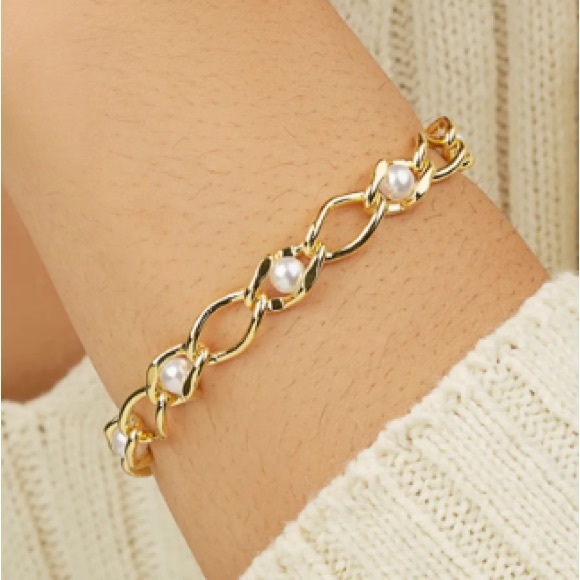 Sterling Forever 14K Gold Plated Amedea Synthetic Pearl Chain Bracelet Gold, OS - Picture 3 of 11